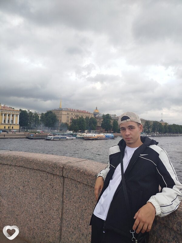 Тимофей, 21, Кирове — анкета №2785339