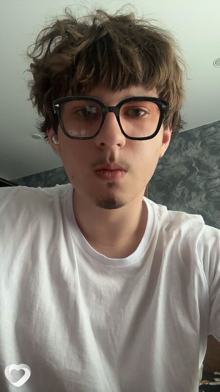 Стас, 18, Бобруйске — анкета №2785466