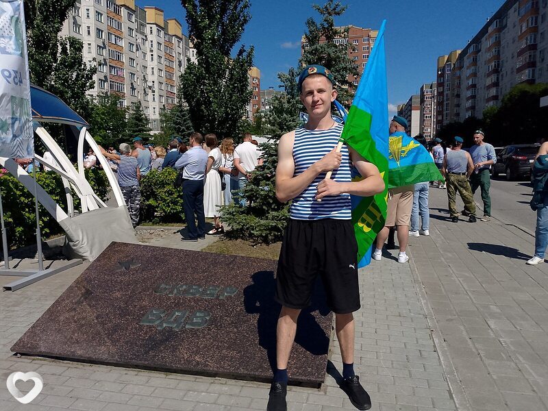 Павел, 22, Тюмени — анкета №2786536