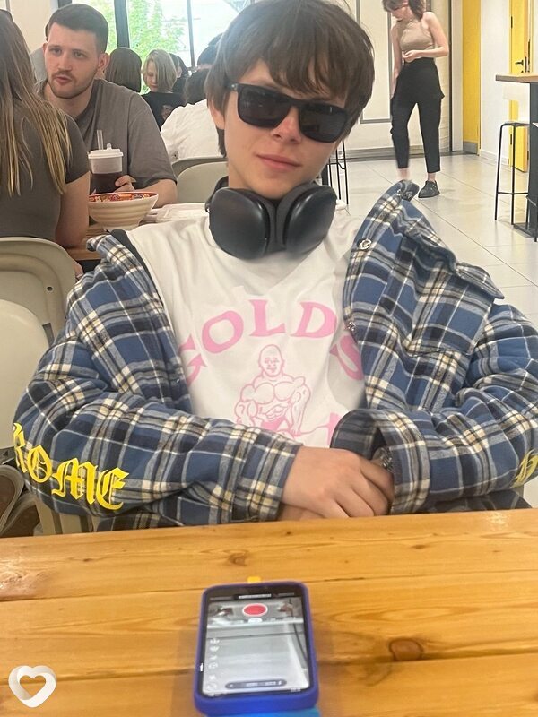 Даня, 19, Санкт-Петербурге — анкета №2787230