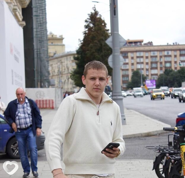 Дмитрий, 21, Москве — анкета №2787986