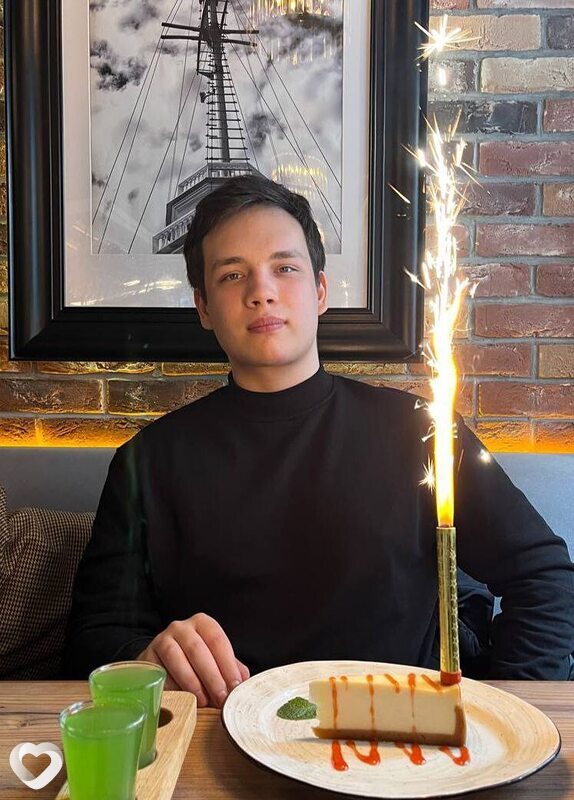 Денис, 26, Ростове-на-Дону — анкета №2788453