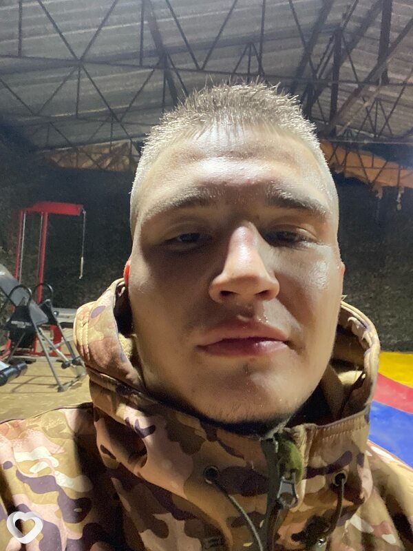 Дима, 25, Луганске — анкета №2789471