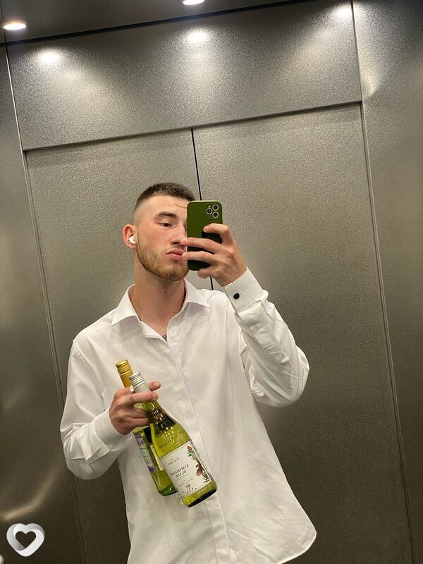 Максим, 22, Санкт-Петербурге — анкета №2789847