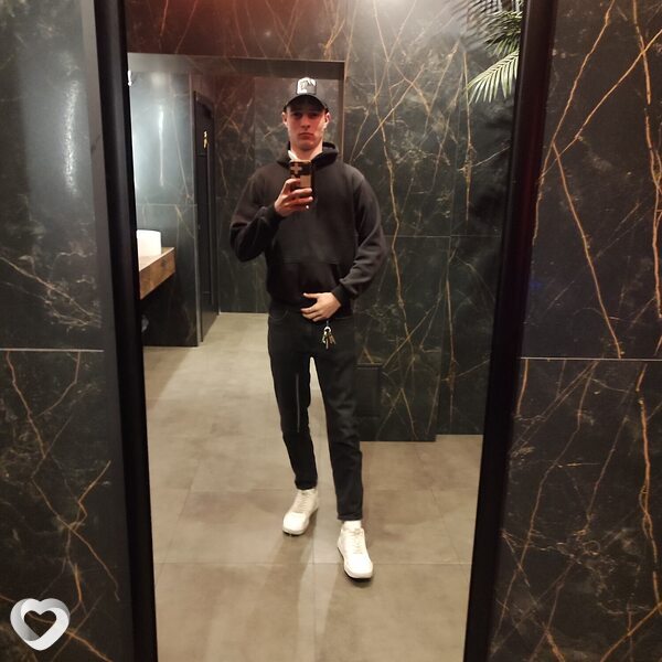 Дима, 19, Бресте — анкета №2790220