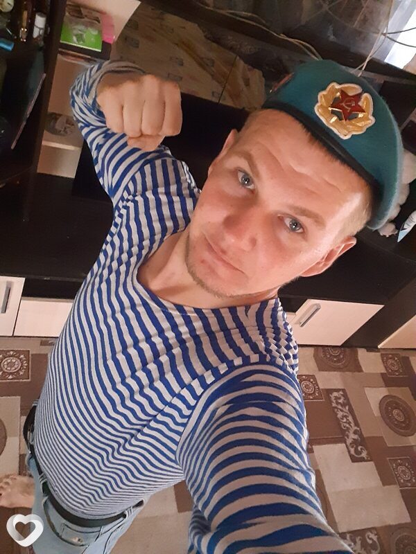 Александр, 28, Островце — анкета №2790271