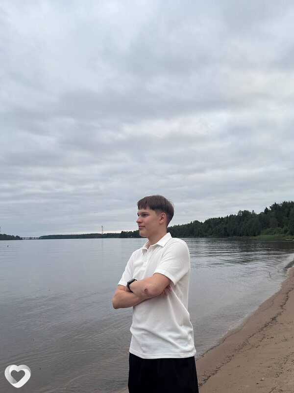 Артём, 19, Санкт-Петербурге — анкета №2790851