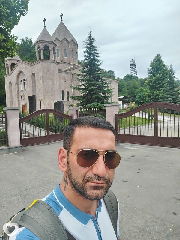 Hakob, Горис