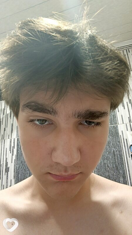 Александр, 19, Омске — анкета №2791245