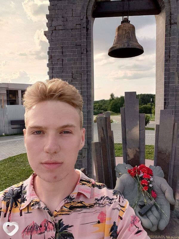Коля, 21, Санкт-Петербурге — анкета №2791427