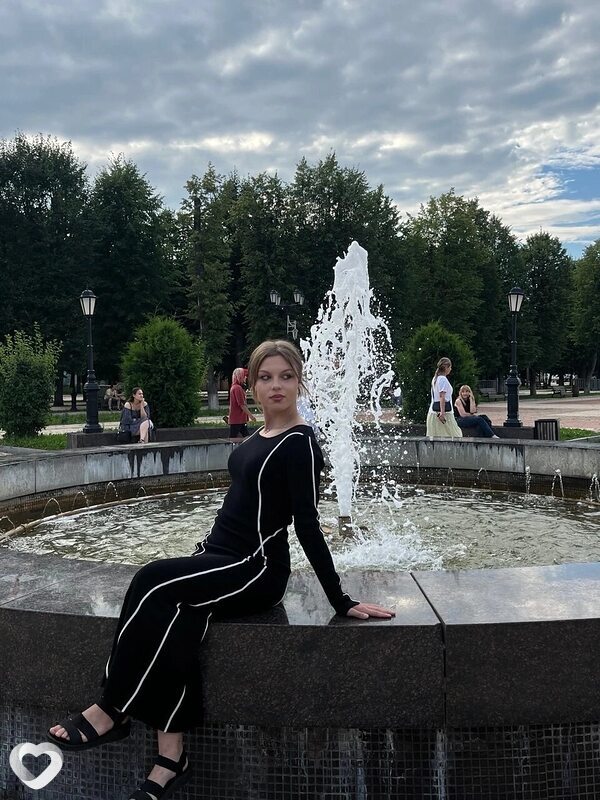 Диана, 19, Шахтах — анкета №2791565