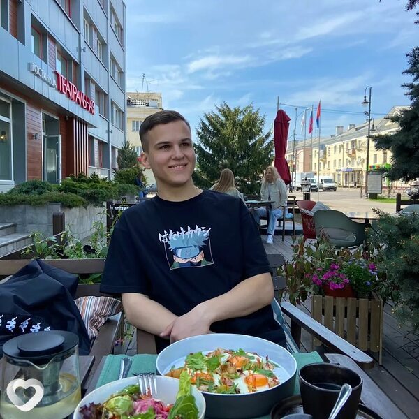 Артём, 23, Тамбове — анкета №2792022