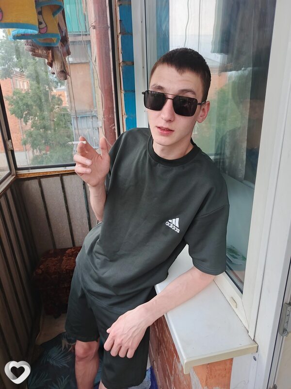 Алексей, 25, Якутске — анкета №2792009
