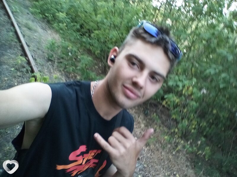 Roman, 21, Макеевке — анкета №2792250