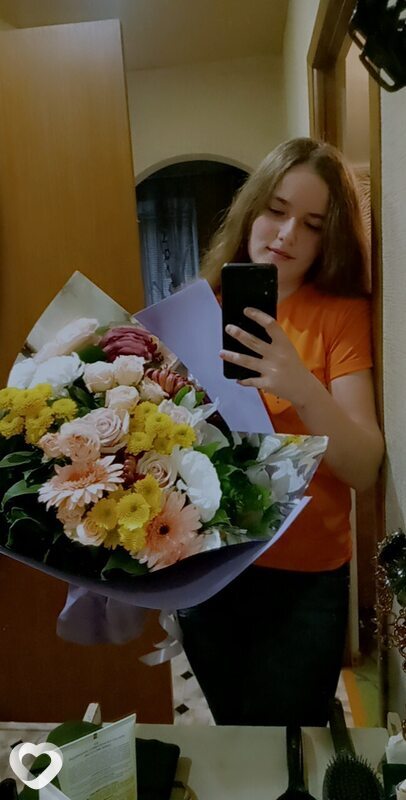 Настя, 21, Шахтах — анкета №2792529