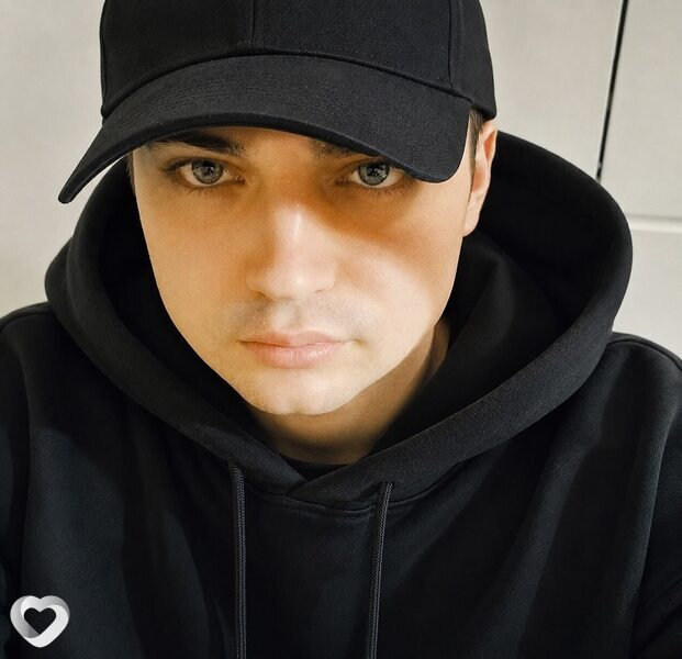 Иван, 34, Донецке — анкета №2793013