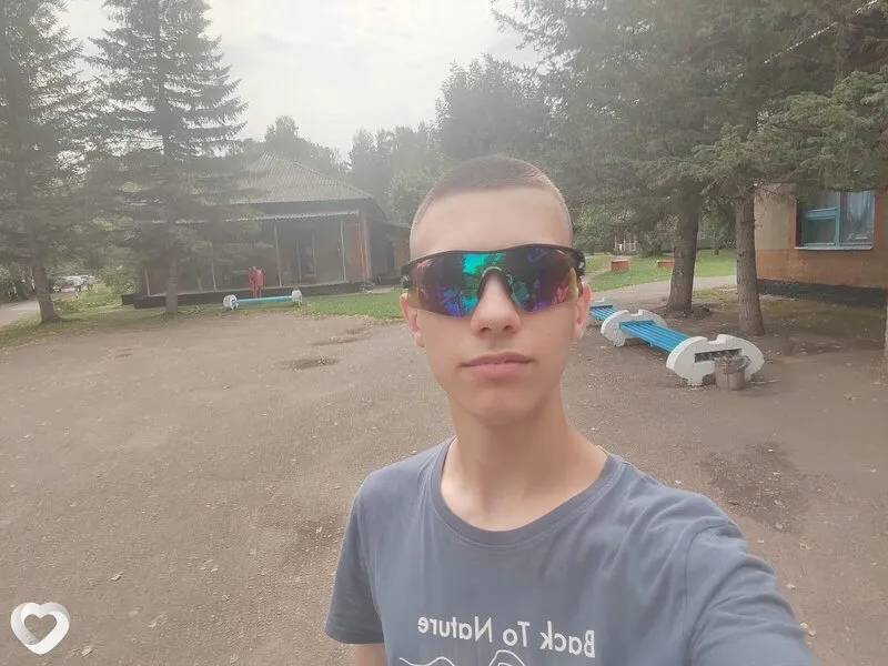 Егор, 18, Барнауле — анкета №2792908