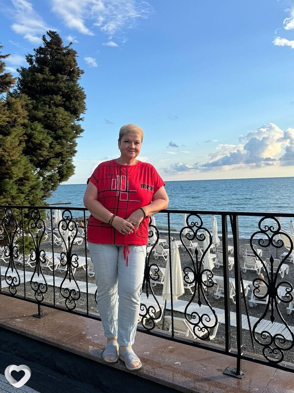 Елена, 64, Сочи — анкета №2793638