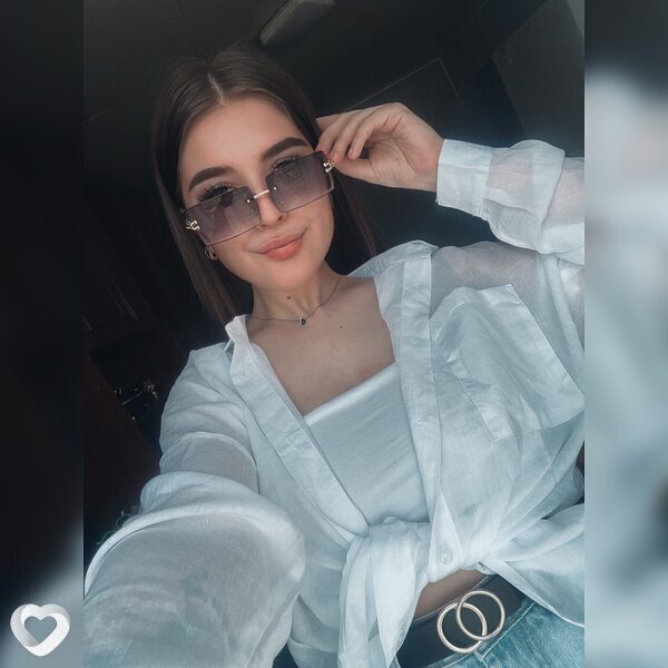 Милана, 23, Кемерове — анкета №2793542