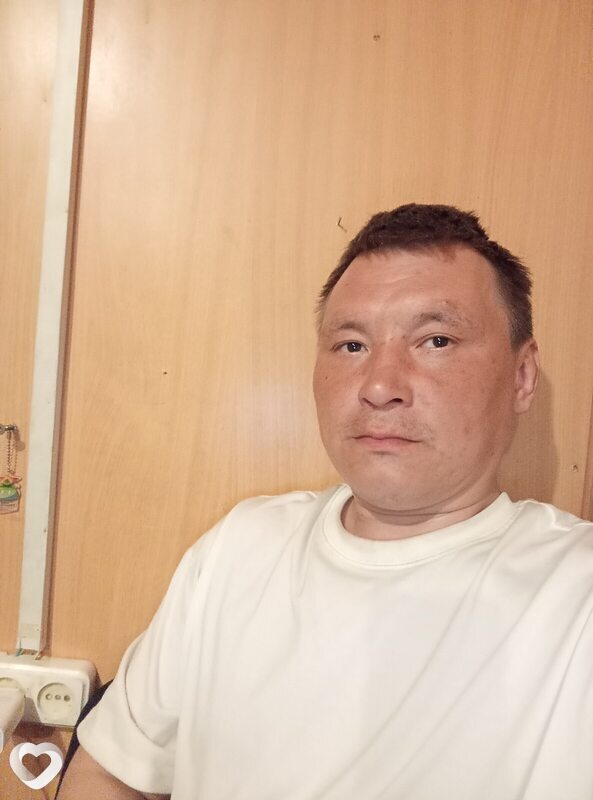 Саня, 32, Нижневартовске — анкета №2794490