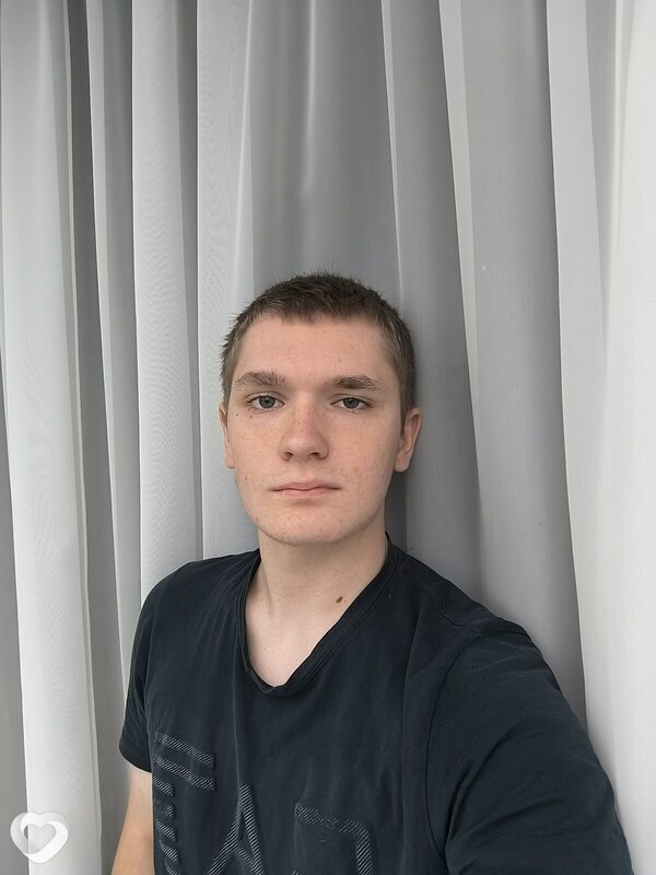 Даниил, 19, Гродно — анкета №2794098