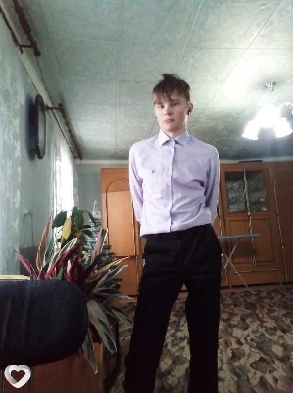 Марк, 19, Барнауле — анкета №2794128