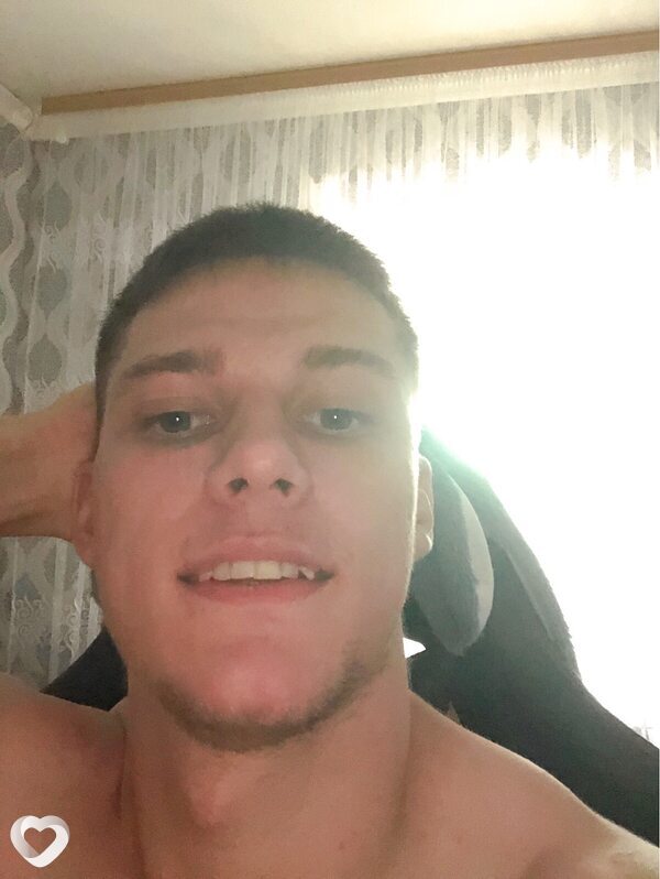 Андрей, 22, Азове — анкета №2794049