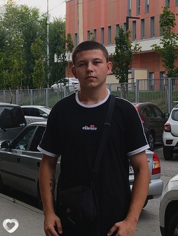 Дима, 20, Шуи — анкета №2794516
