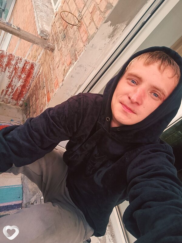 Вадим, 26, Риддер — анкета №2794628