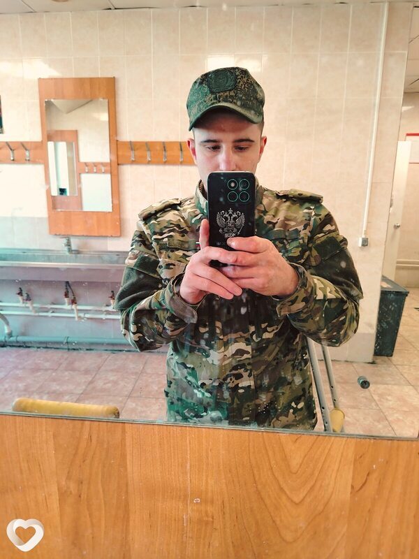 Александр, 28, Калуге — анкета №2795542