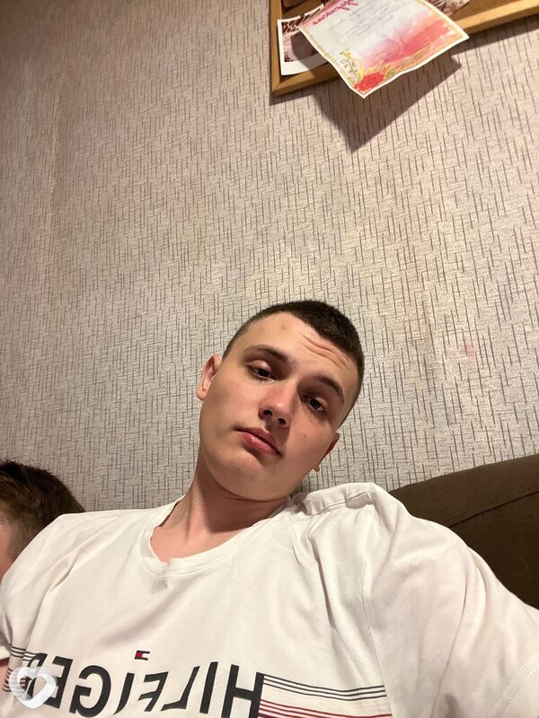 Степан, 21, Москве — анкета №2795590