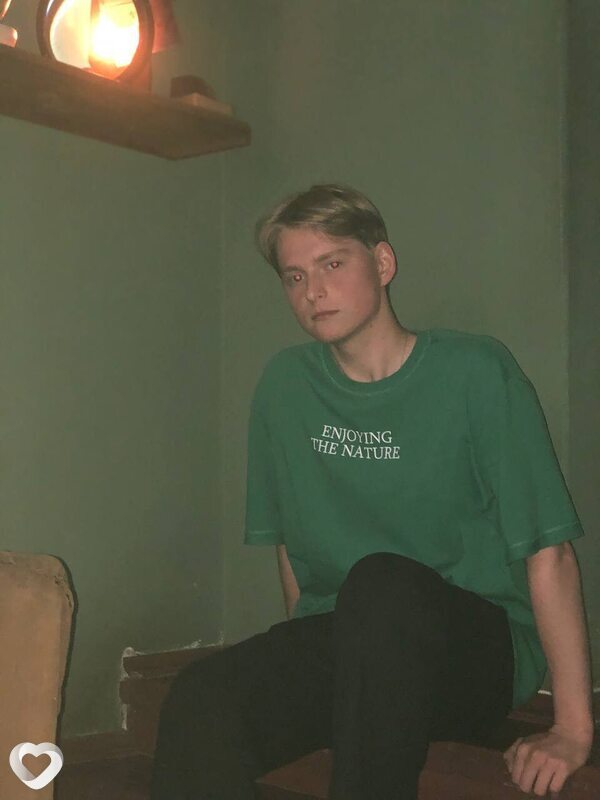 Кирилл, 21, Саратове — анкета №2795682