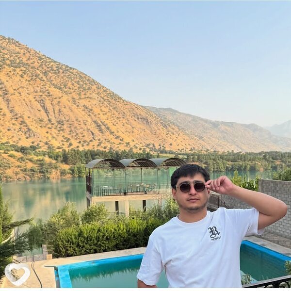 Максим, 28, Орске — анкета №2795687