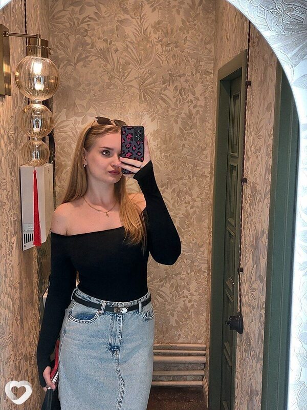 Полина, 19, Курске — анкета №2796036