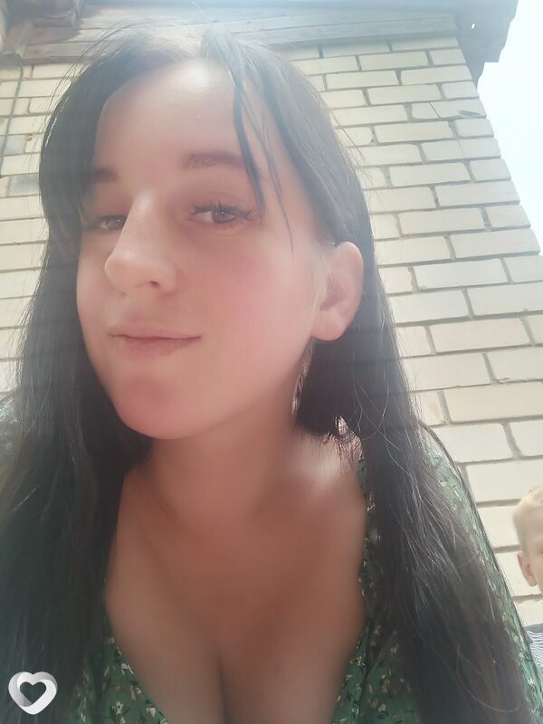 Алёна, 32, Энгельсе — анкета №2796217