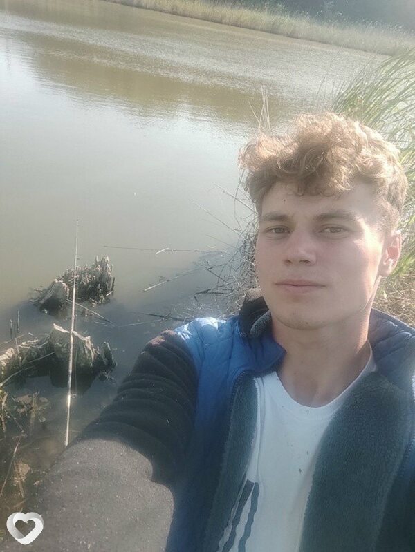 Виктор, 25, Краснодаре — анкета №2796007
