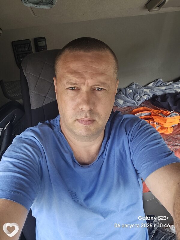 Олег, 40, Речице — анкета №2796535