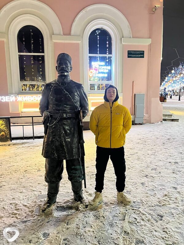 Лев, 24, Москве — анкета №2796762
