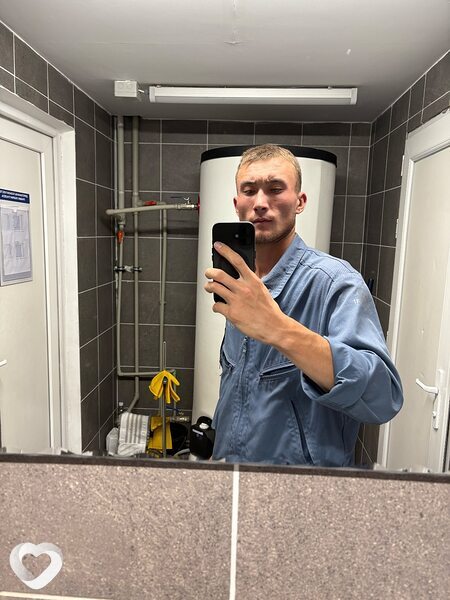 Алишер, 22, Алматы — анкета №2796852
