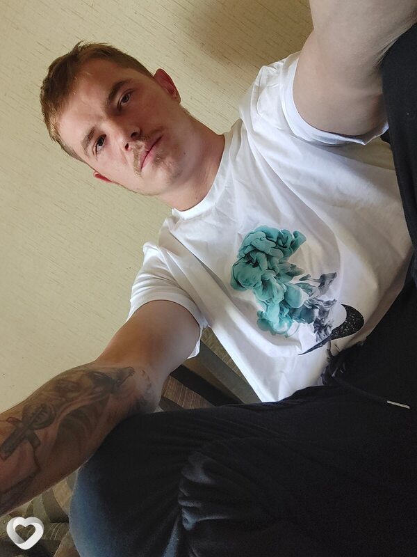 Владимир, 26, Курске — анкета №2796864