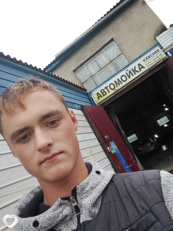Виталий, 19, Чите — анкета №2797702