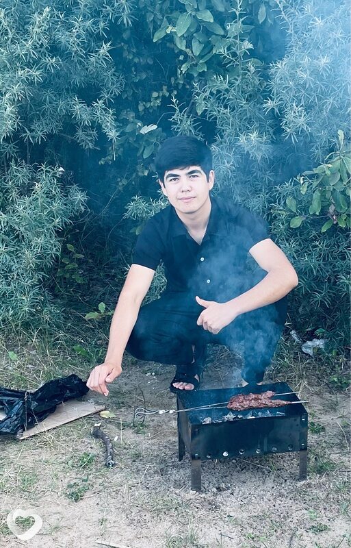 Улугбек, 19, Санкт-Петербурге — анкета №2797704