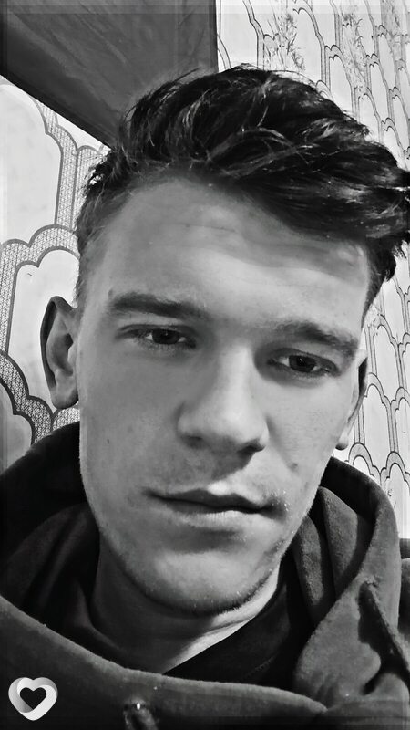 Алексей, 22, Луганске — анкета №2797815