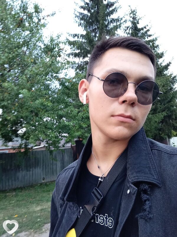 Арсений, 23, Санкт-Петербурге — анкета №2797975