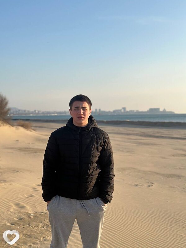 Ама, 20, Ростове-на-Дону — анкета №2799061