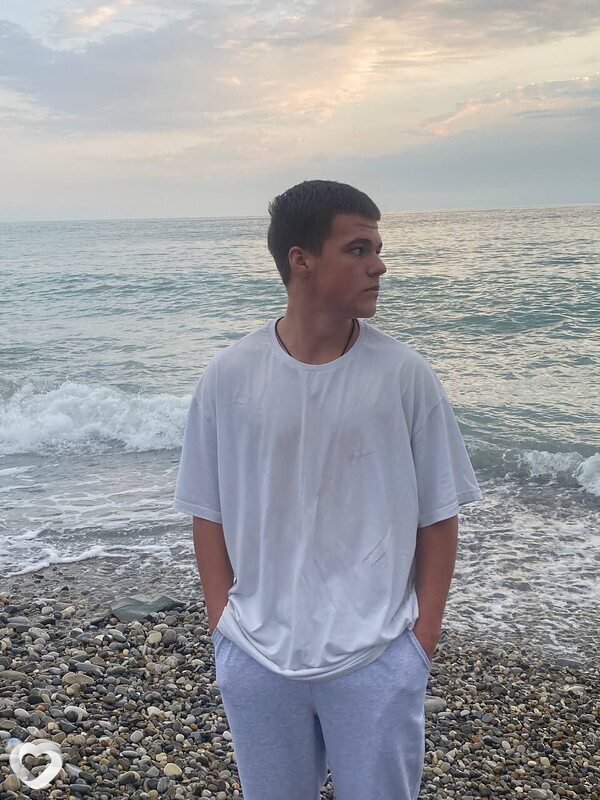 Кирилл, 19, Воронеже — анкета №2799599