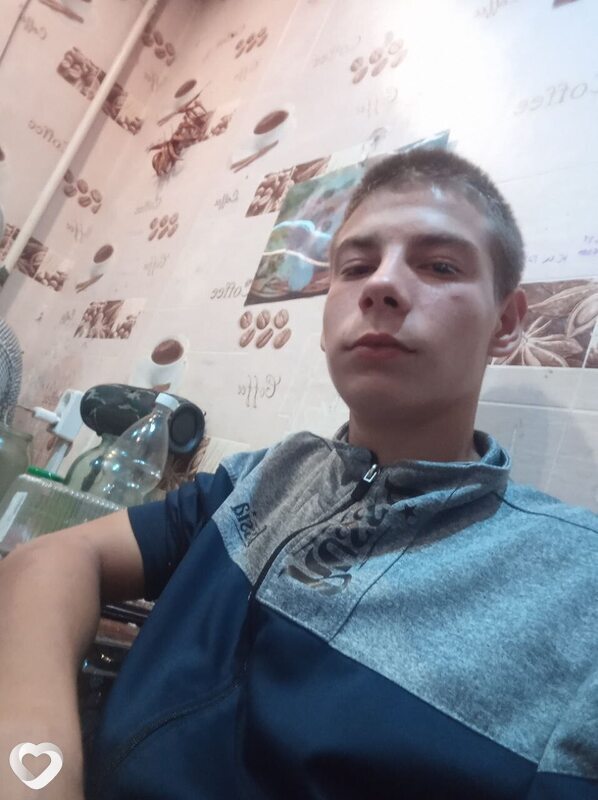 Иван, 20, Советской Гавани — анкета №2800416