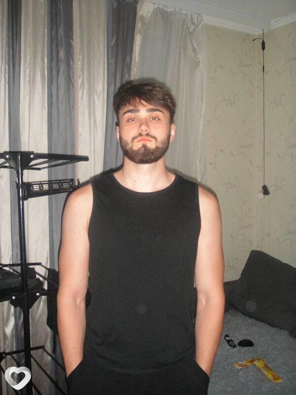 Данил, 23, Москве — анкета №2800887