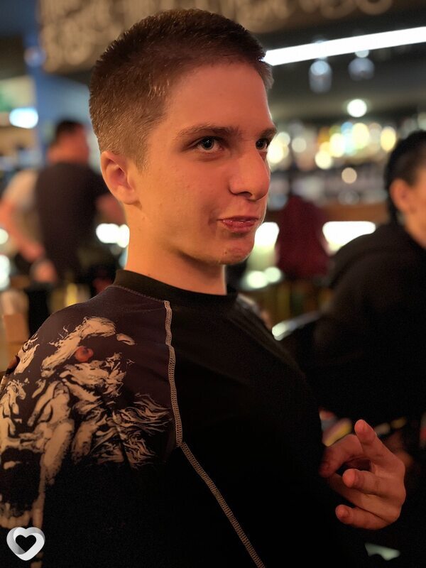 Даня, 22, Москве — анкета №2800722