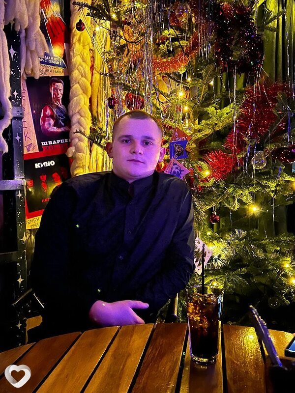 Алексей, 21, Мозыре — анкета №2801278